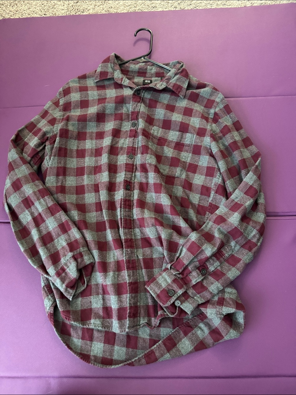 Uniqlo Men's Plaid Button-Down Shirt - Burgundy & Gray